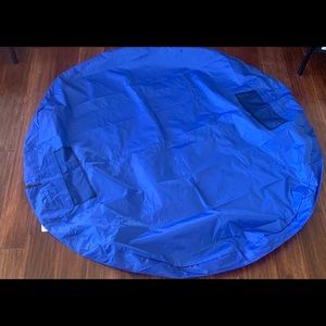 Kids toy storage mat